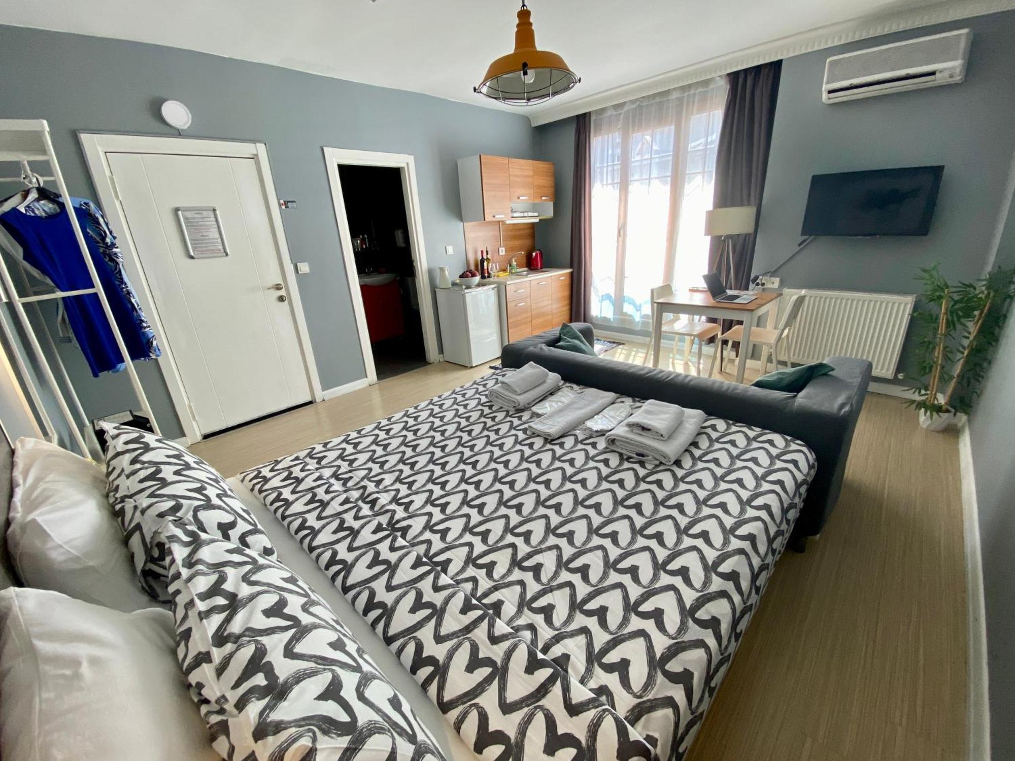 Flats Company - Karakoy Apartment อิสตันบูล ภายนอก รูปภาพ