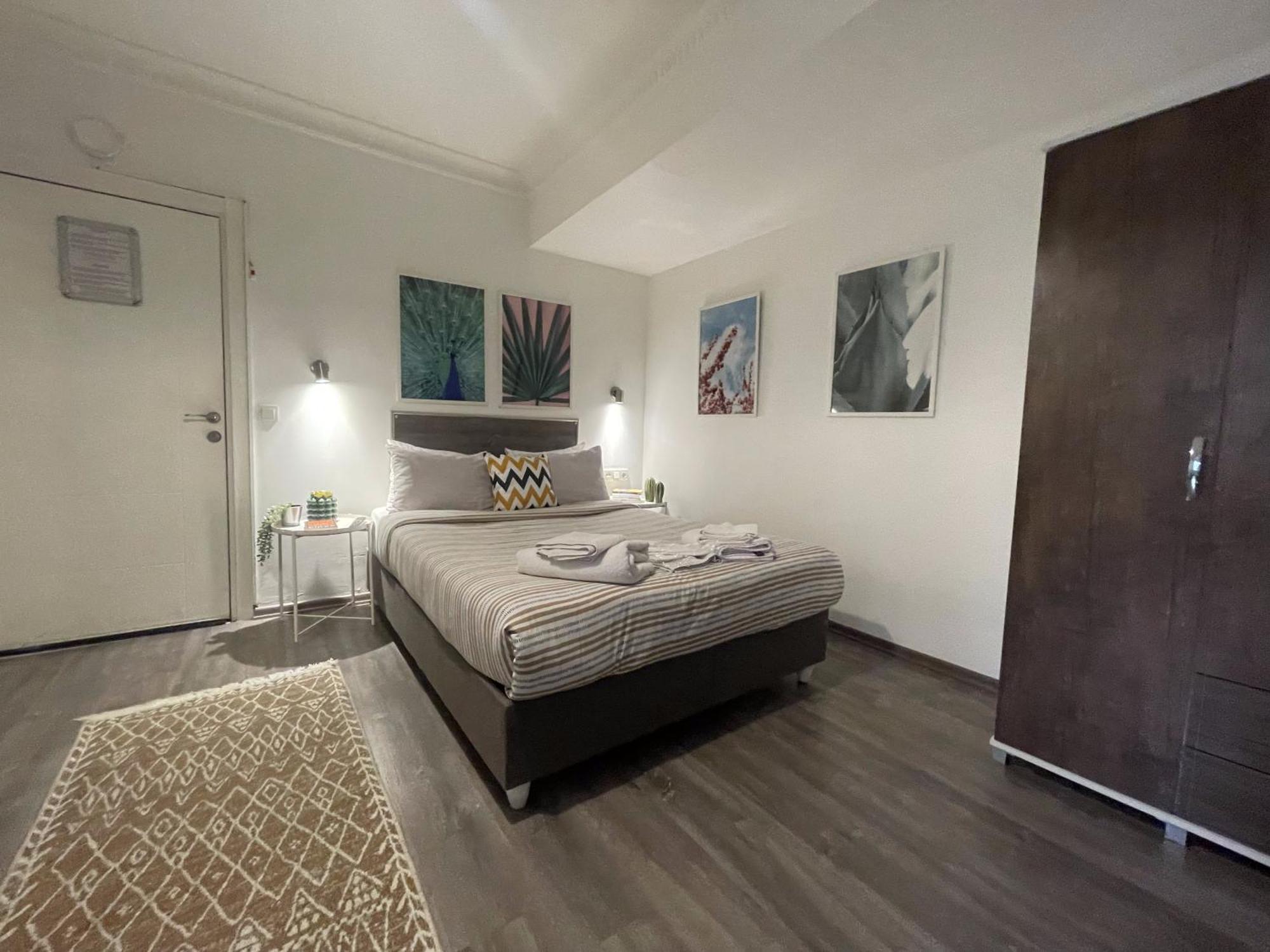 Flats Company - Karakoy Apartment อิสตันบูล ภายนอก รูปภาพ