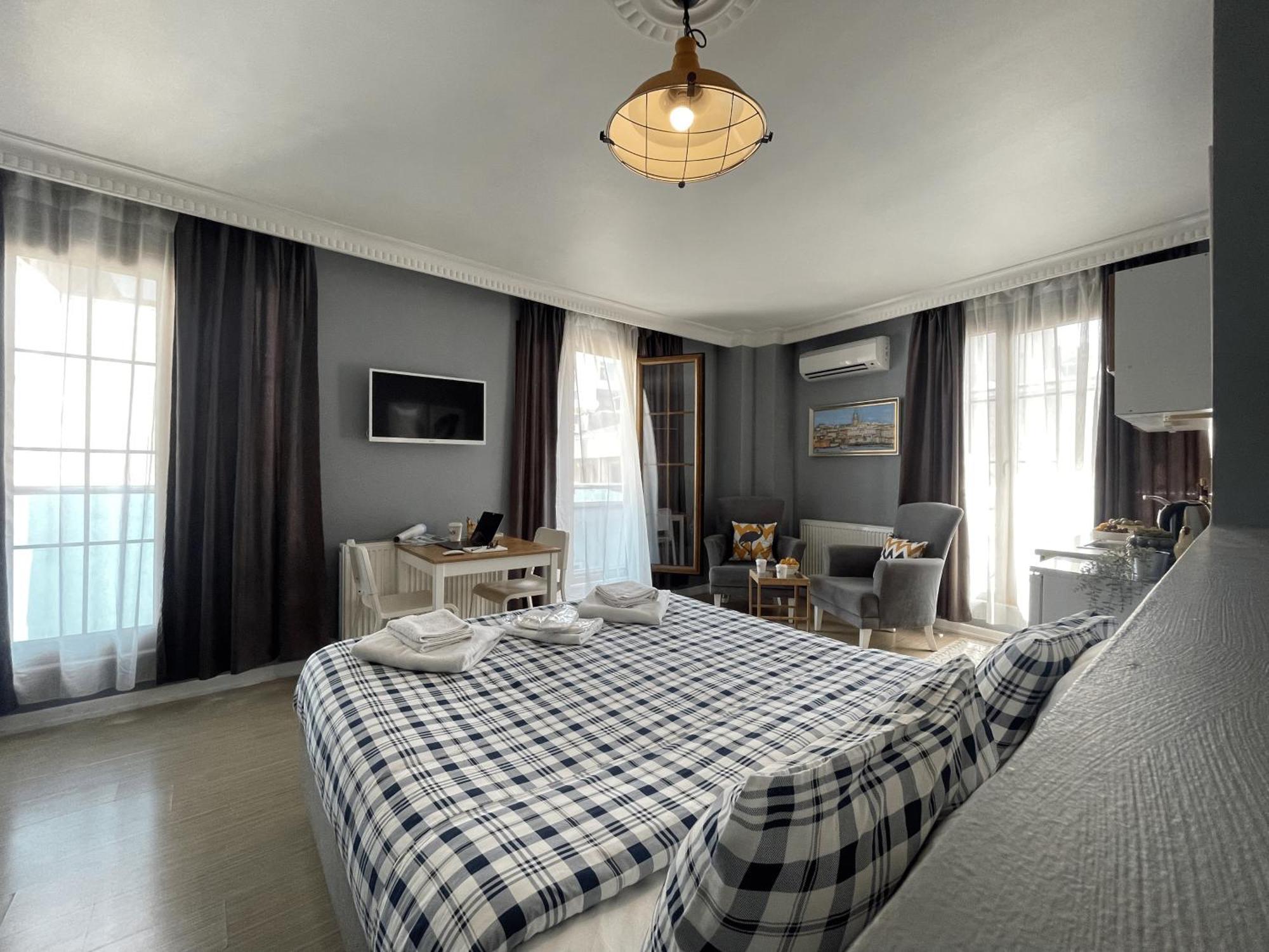 Flats Company - Karakoy Apartment อิสตันบูล ภายนอก รูปภาพ